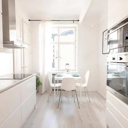 Apartment 2ndhomes Bright 1br In Kamppi Helsinki