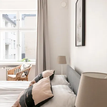 Apartment 2ndhomes Bright 1br In Kamppi