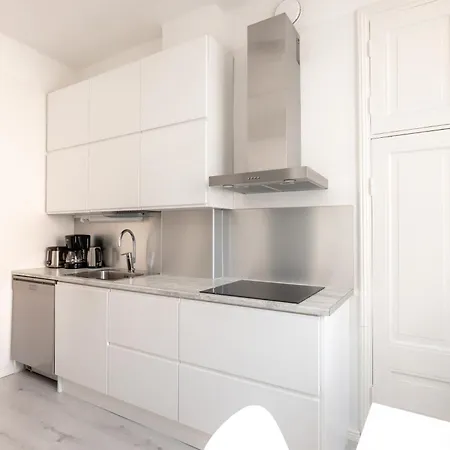 2ndhomes Bright 1br In Kamppi